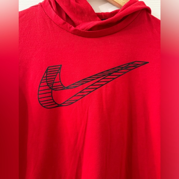 SOLD NIKE Dri-Fit Lightweight Red Hoodie - Large (Youth) - Picture 2 of 8